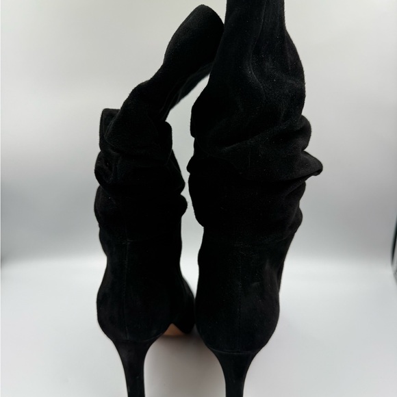 Banana Republic Black Suede Slouch Heeled Boots Pointed Toe Size 7 - Picture 3 of 6